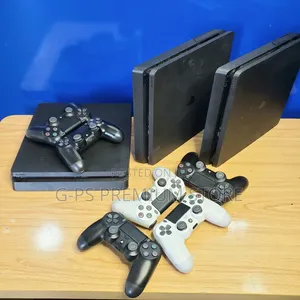 PlayStation 4 Slim – GTA 5 & 10 Games Installed
‎