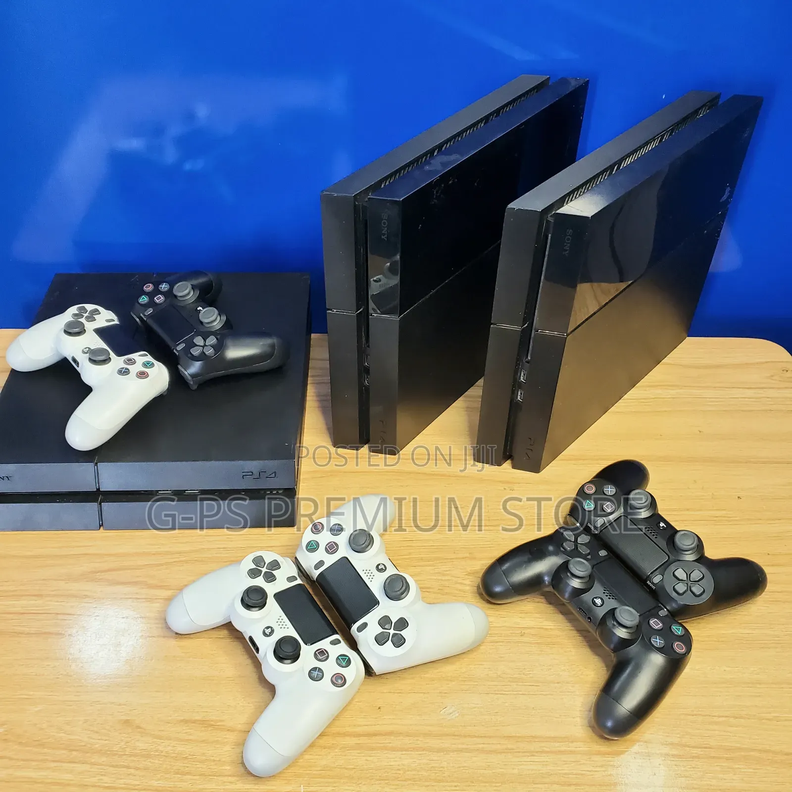 PS4 Fat Jailbreak – 2 Original Controllers
‎and Car Game
