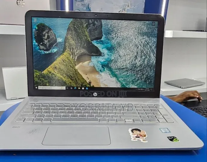 New Laptop HP Envy Pro 16GB Intel Core i5 SSD 128GB