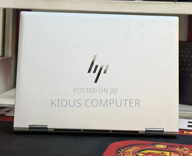 New Laptop HP EliteBook 830 G9 16GB Intel Core i7 SSD 512GB