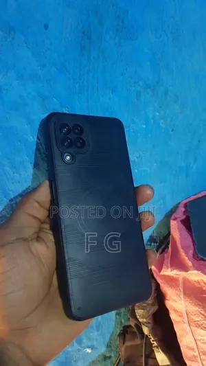 Samsung Galaxy M32 128 GB Blue