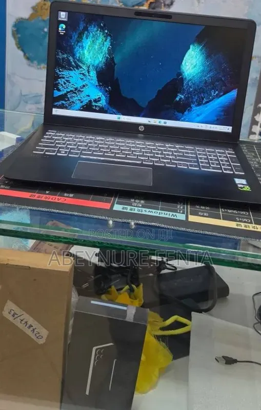 New Laptop HP Pavilion 15 16GB Intel Core i7 SSD 512GB