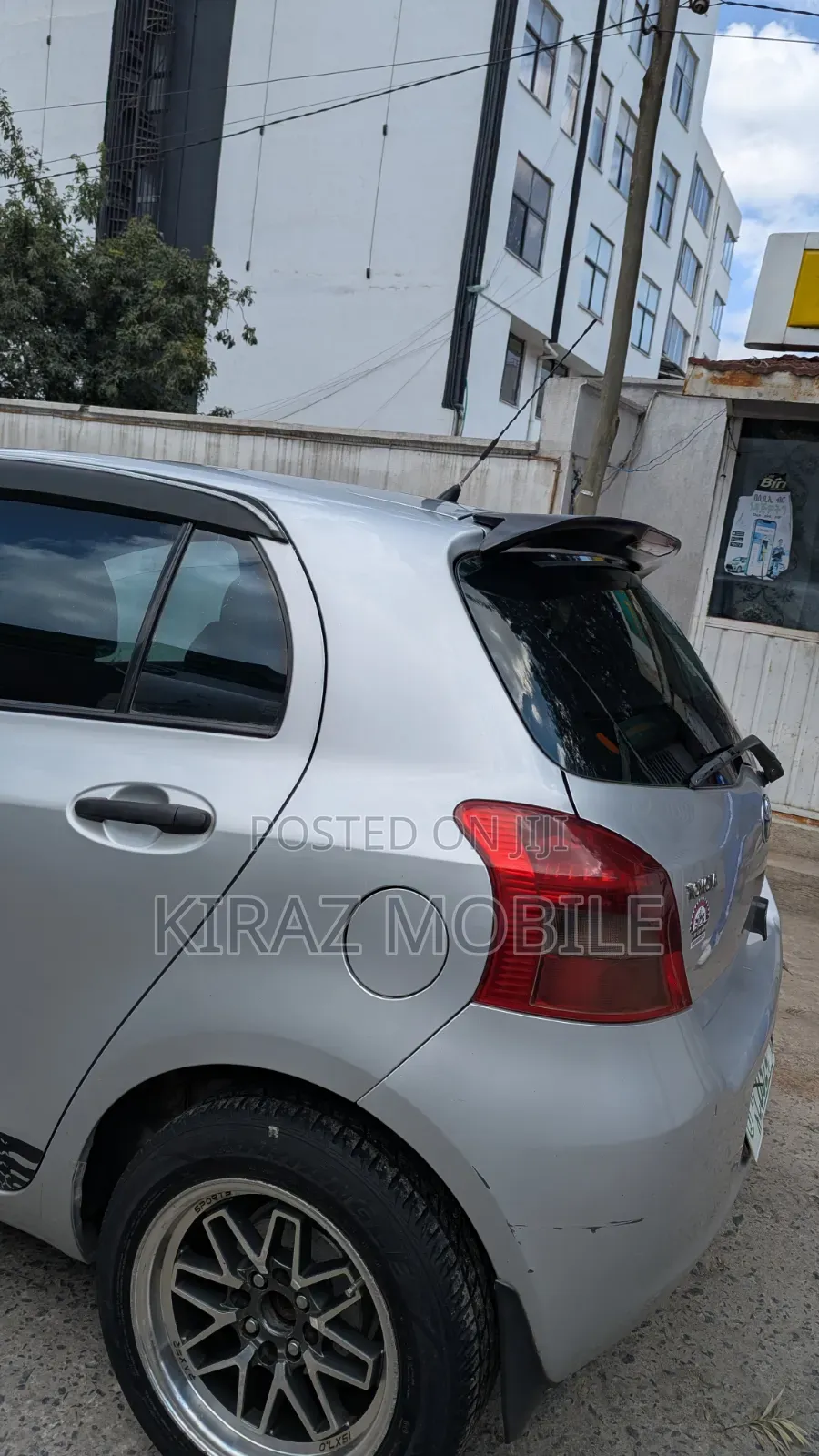 Toyota Yaris 2009 Silver