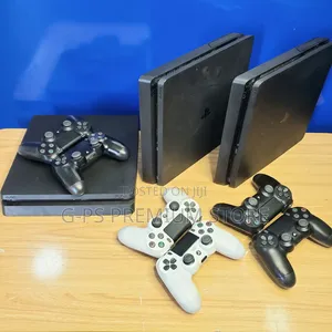 PS4 Slim Jailbreak – 2 Original Controllers
‎