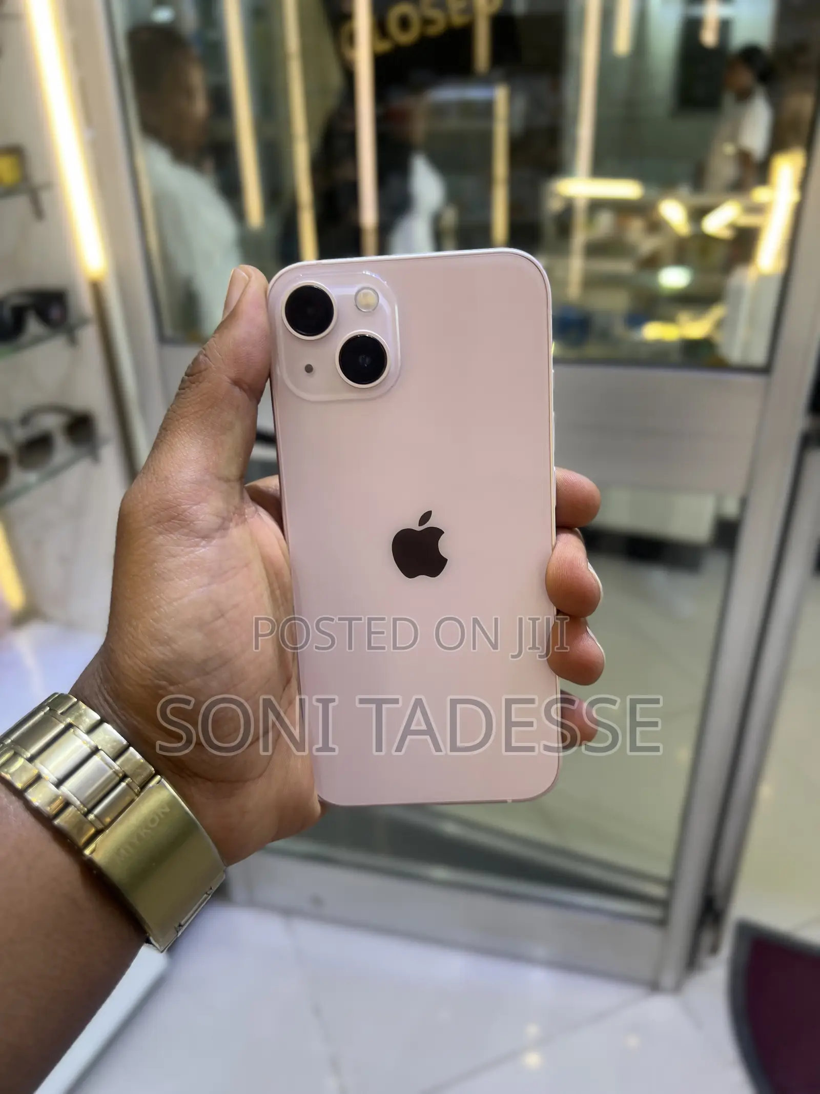 New Apple iPhone 13 128 GB Pink