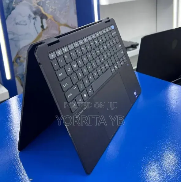 New Laptop HP OmniBook Ultra Flip 14" 32GB Intel Core Ultra 7 SSD 1T