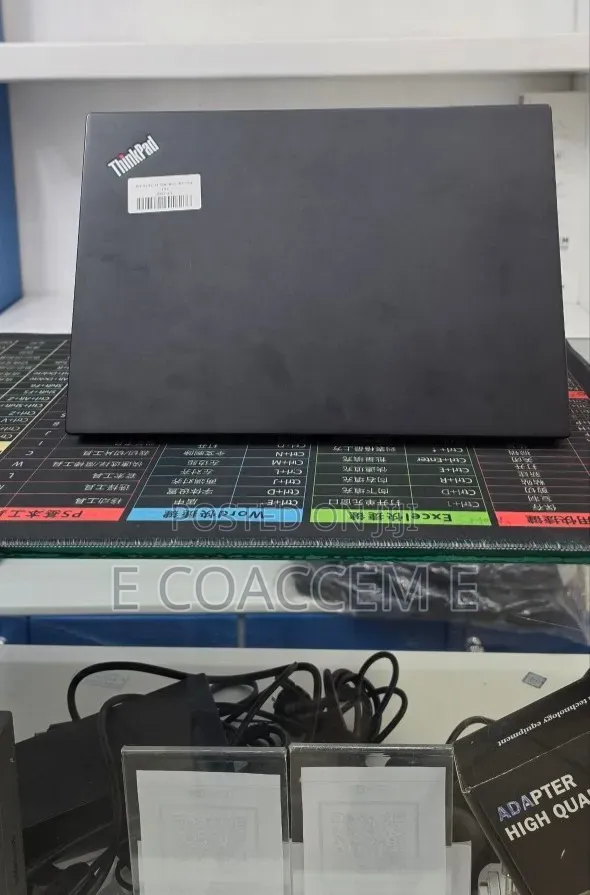New Laptop Lenovo ThinkPad T14s Gen 2 16GB Intel Core i7 SSD 512GB