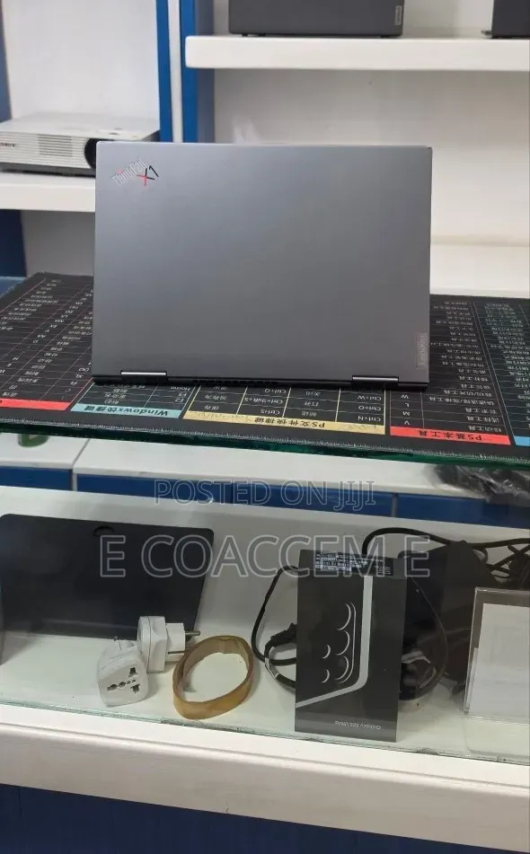 New Laptop Lenovo ThinkPad X1 Yoga 16GB Intel Core i5 SSD 512GB