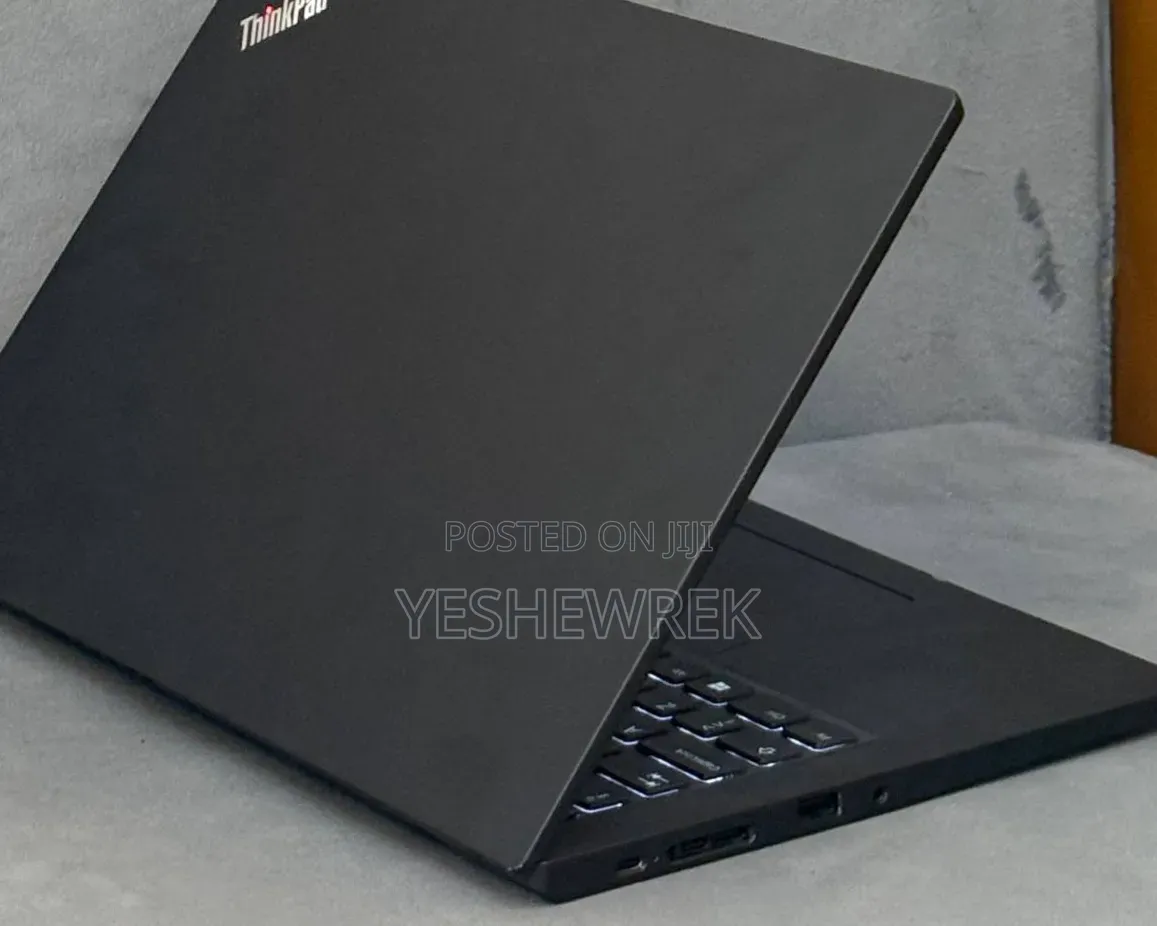 New Laptop Lenovo ThinkPad X1 Carbon 16GB Intel Core i5 SSD 512GB