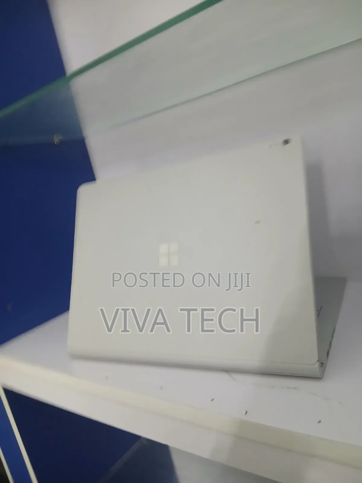 New Laptop Microsoft Surface Book 2 16GB Intel Core i7 SSD 512GB