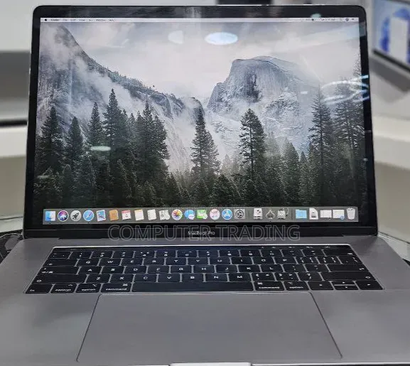 New Laptop Apple MacBook Pro 2019 16GB Intel Core i9 SSD 512GB