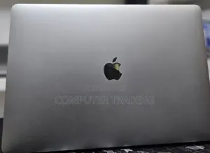 New Laptop Apple MacBook Pro 2019 16GB Intel Core i9 SSD 512GB