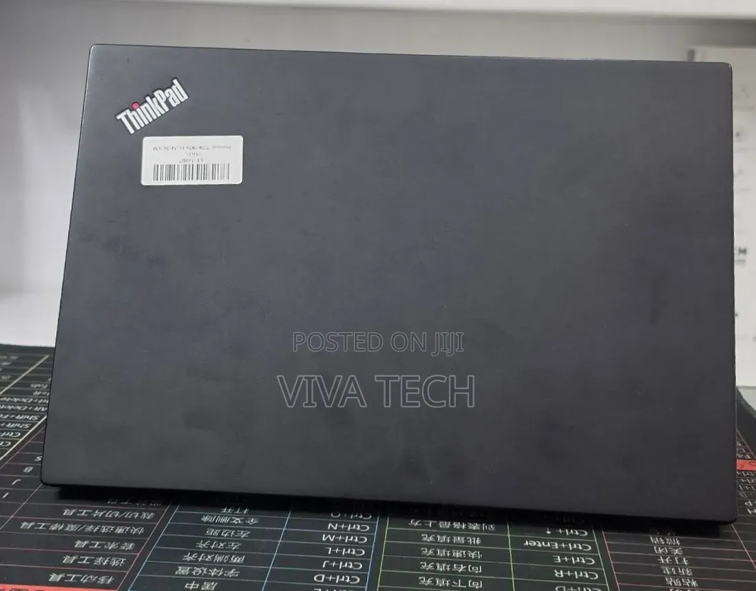 New Laptop Lenovo ThinkPad T14 16GB Intel Core i7 SSD 512GB