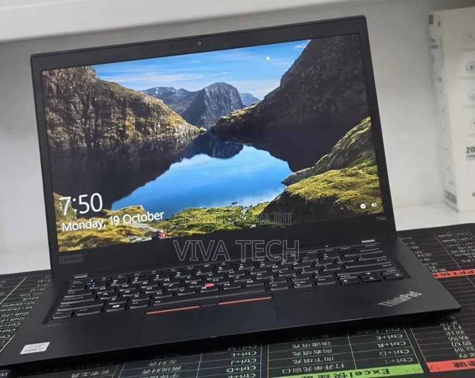 New Laptop Lenovo ThinkPad T14 16GB Intel Core i7 SSD 512GB