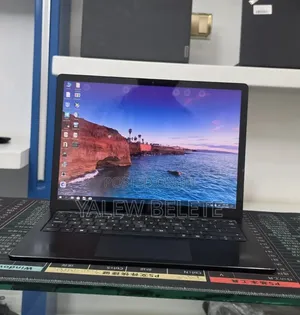 New Laptop Microsoft Surface Laptop 3 16GB Intel Core i7 SSD 256GB