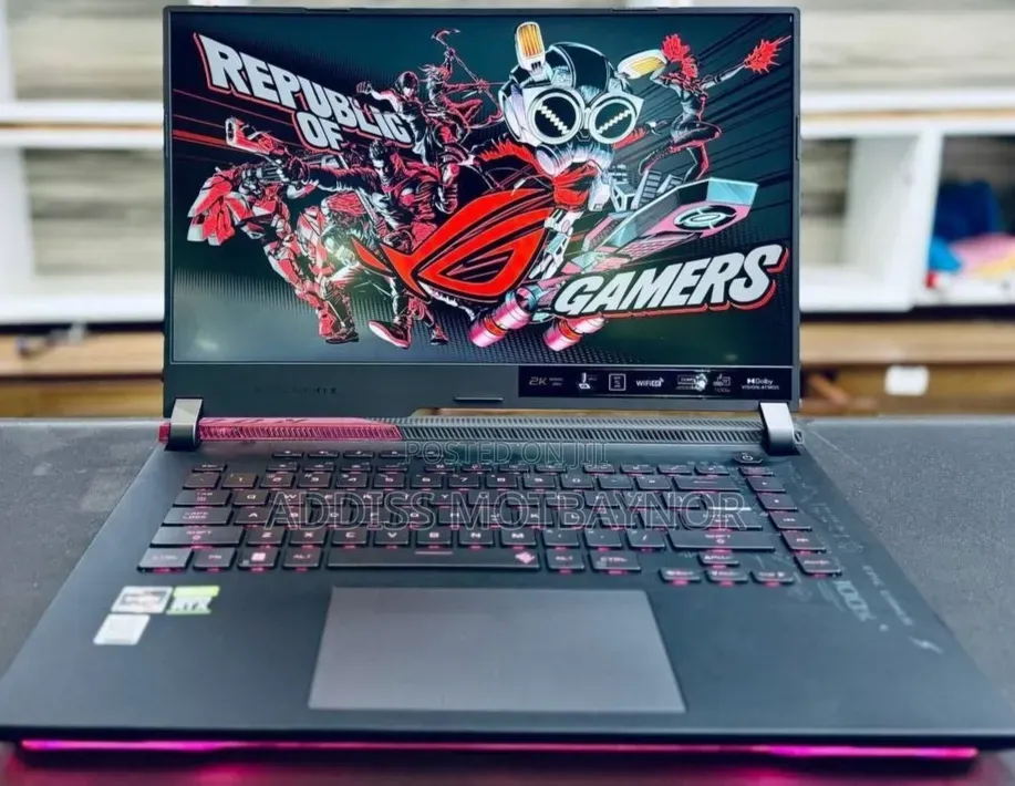 New Laptop Asus ROG Strix G15 16GB AMD Ryzen 9 SSD 512GB