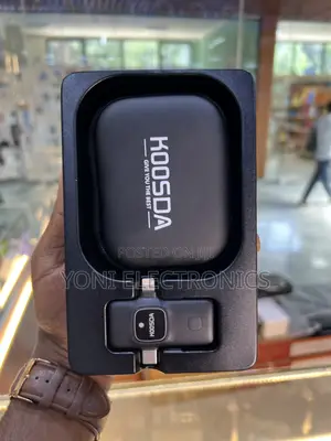 KOOSDA KMP-153 Wireless Live Streaming Lavalier Microphone