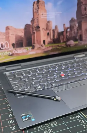 New Laptop Lenovo ThinkPad X1 Yoga 16GB Intel Core i5 SSD 512GB