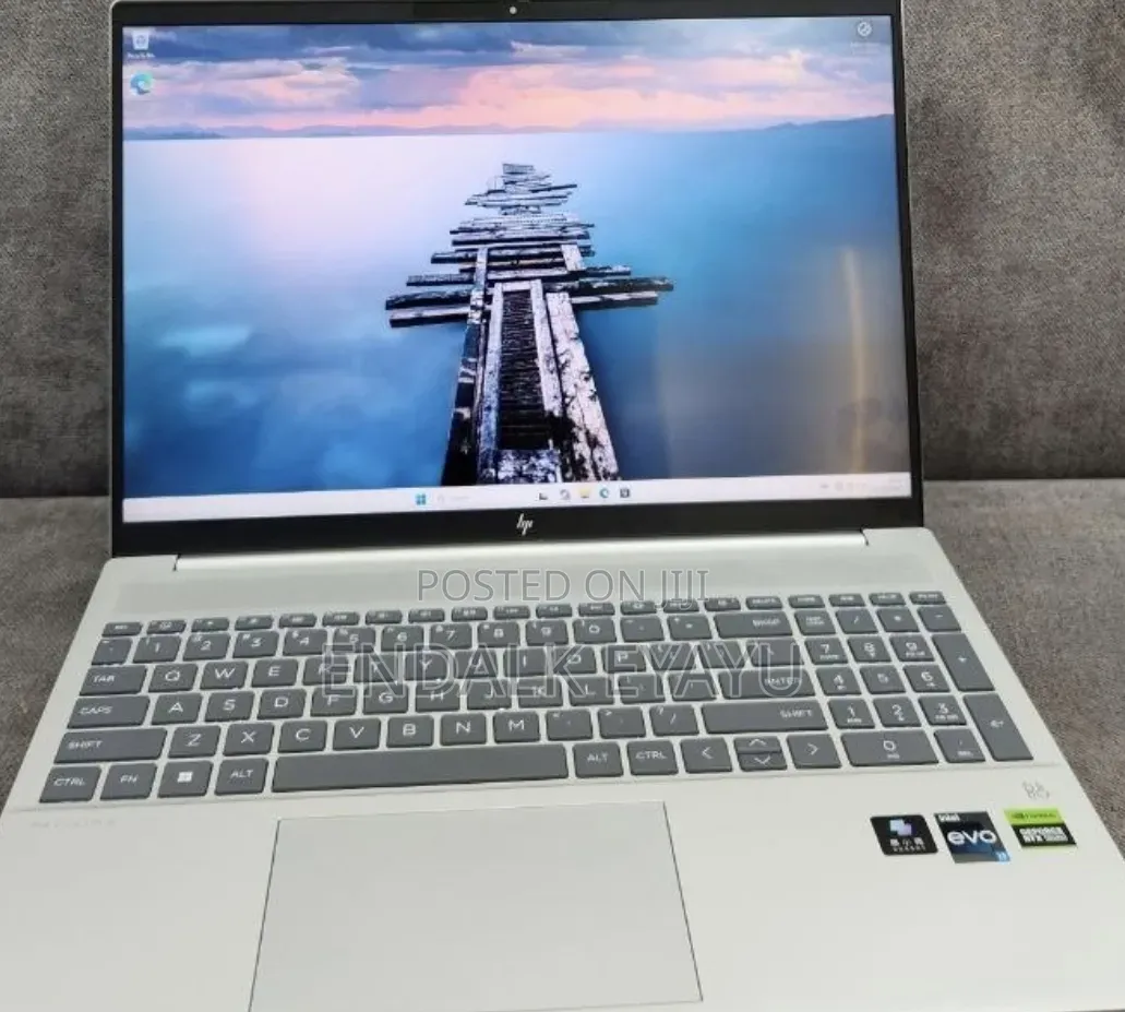 New Laptop HP 16GB Intel Core i7 SSD 1T