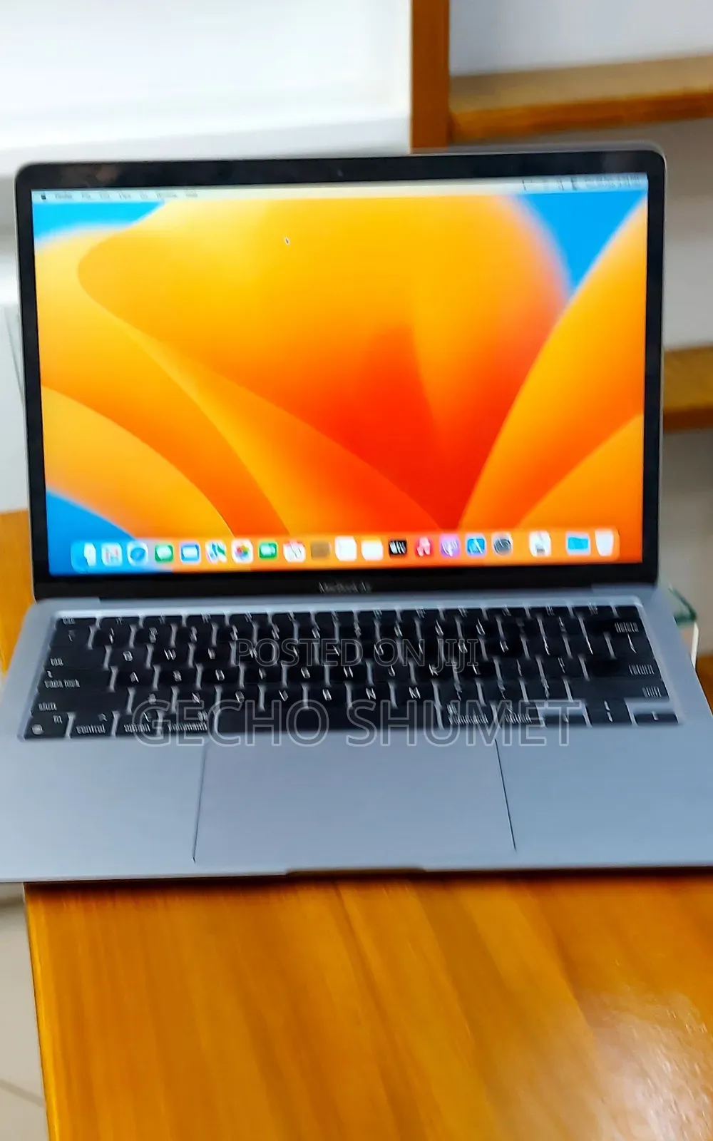 New Laptop Apple MacBook Air 2020 M1 8GB Apple M1 Max SSD 256GB