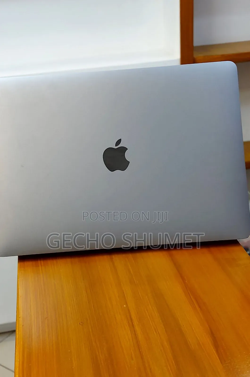 New Laptop Apple MacBook Air 2020 M1 8GB Apple M1 Max SSD 256GB