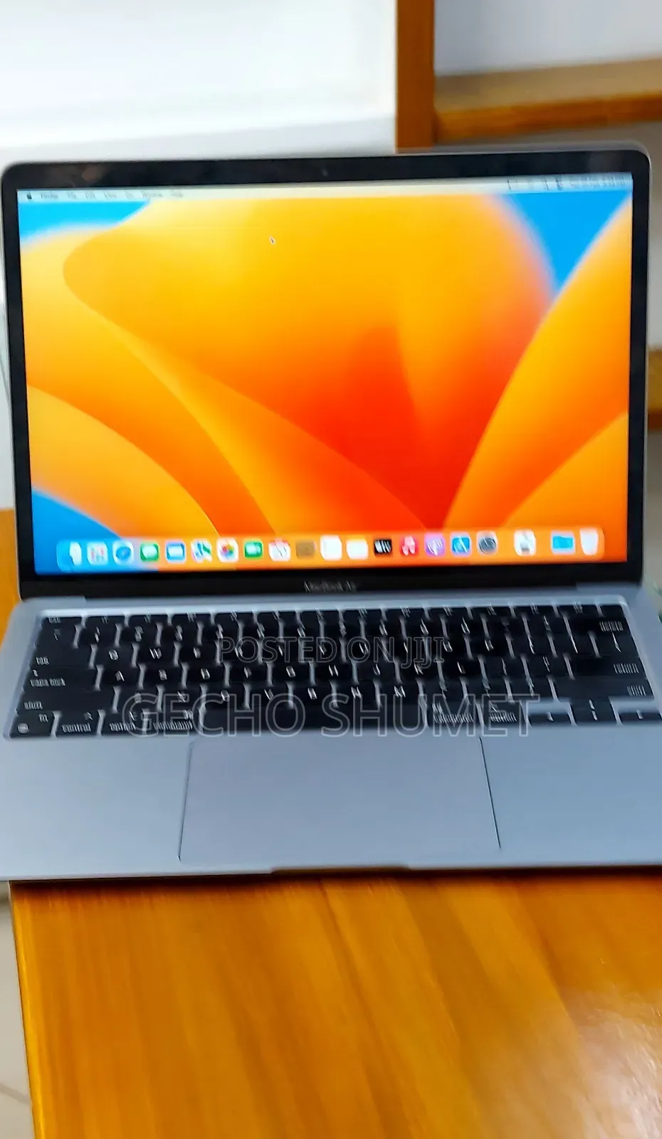 New Laptop Apple MacBook Air 2020 M1 8GB Apple M1 Max SSD 256GB