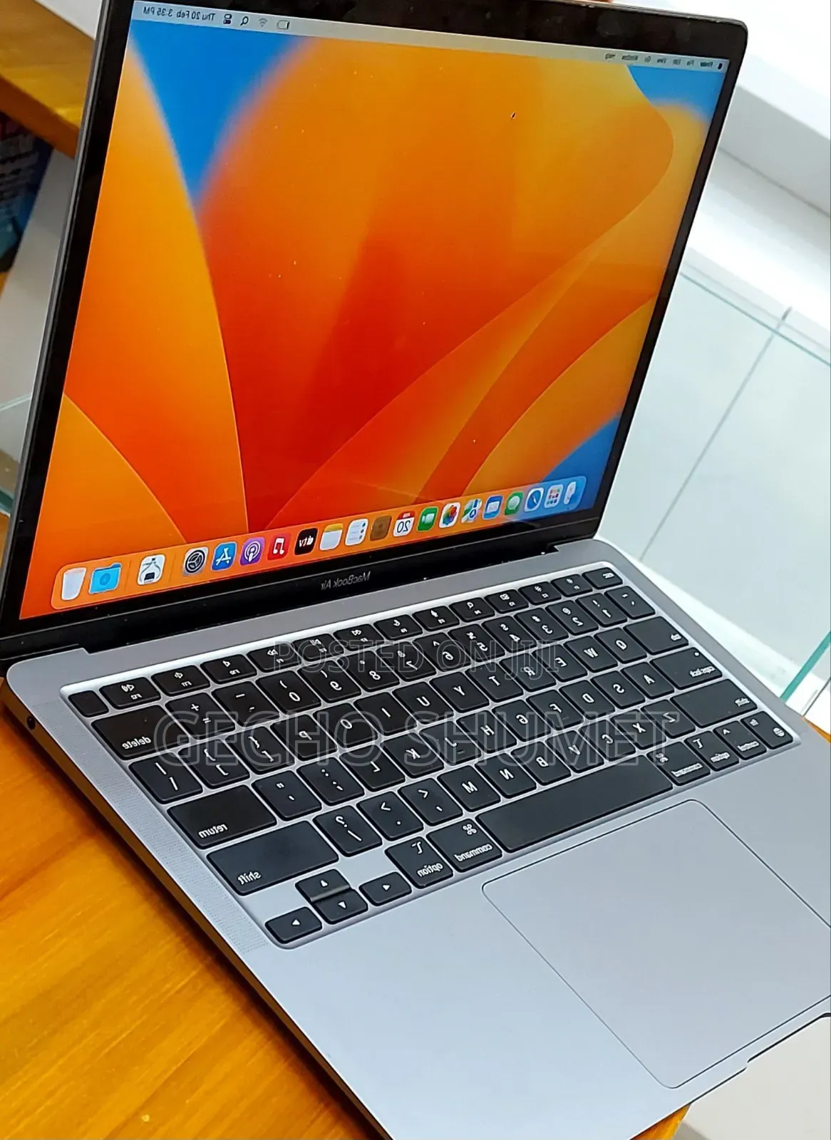 New Laptop Apple MacBook Air 2020 M1 8GB Apple M1 Max SSD 256GB