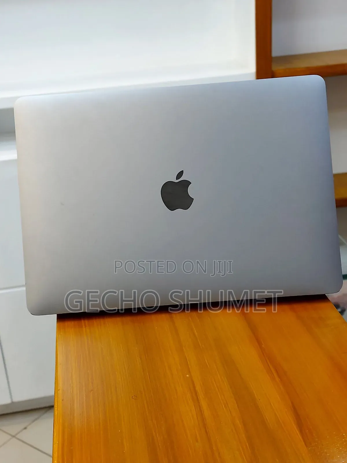 New Laptop Apple MacBook Air 2020 M1 8GB Apple M1 Max SSD 256GB