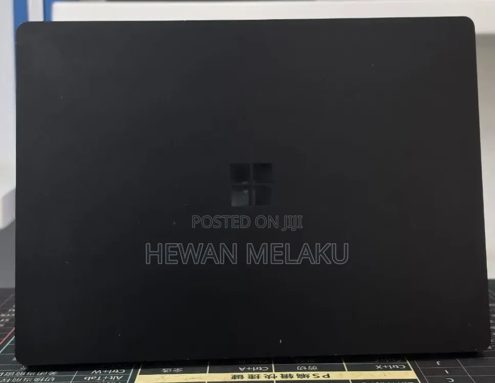 New Laptop Microsoft Surface Laptop 3 8GB Intel Core i7 SSD 256GB