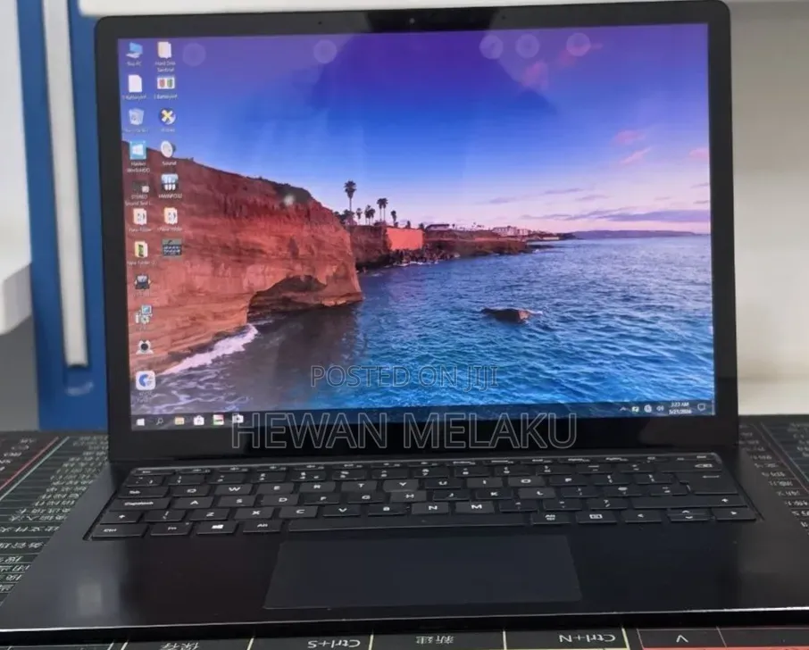 New Laptop Microsoft Surface Laptop 3 8GB Intel Core i7 SSD 256GB