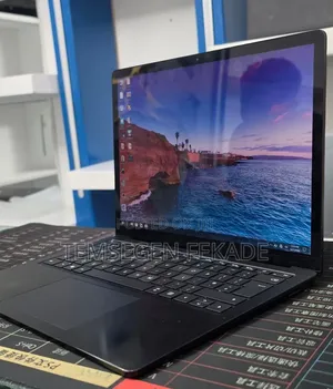New Laptop Microsoft Surface Laptop 3 16GB Intel Core i7 SSD 512GB