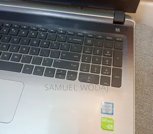 New Laptop HP Pavilion 15 8GB Intel Core i5 SSD 1T