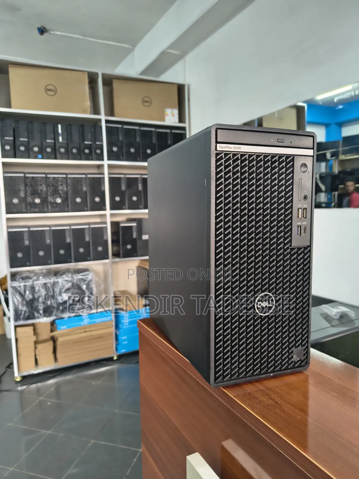 Desktop Computer Dell OptiPlex 3080 8GB Intel Core i5 SSD 512GB