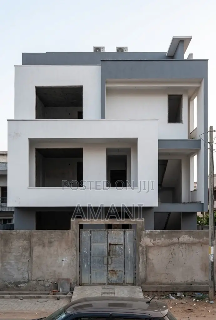 5bdrm House in Nifas Silk-Lafto for sale
