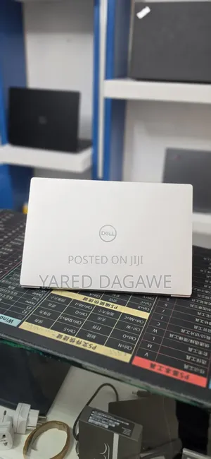 New Laptop Dell XPS 13 16GB Intel Core i7 SSD 512GB