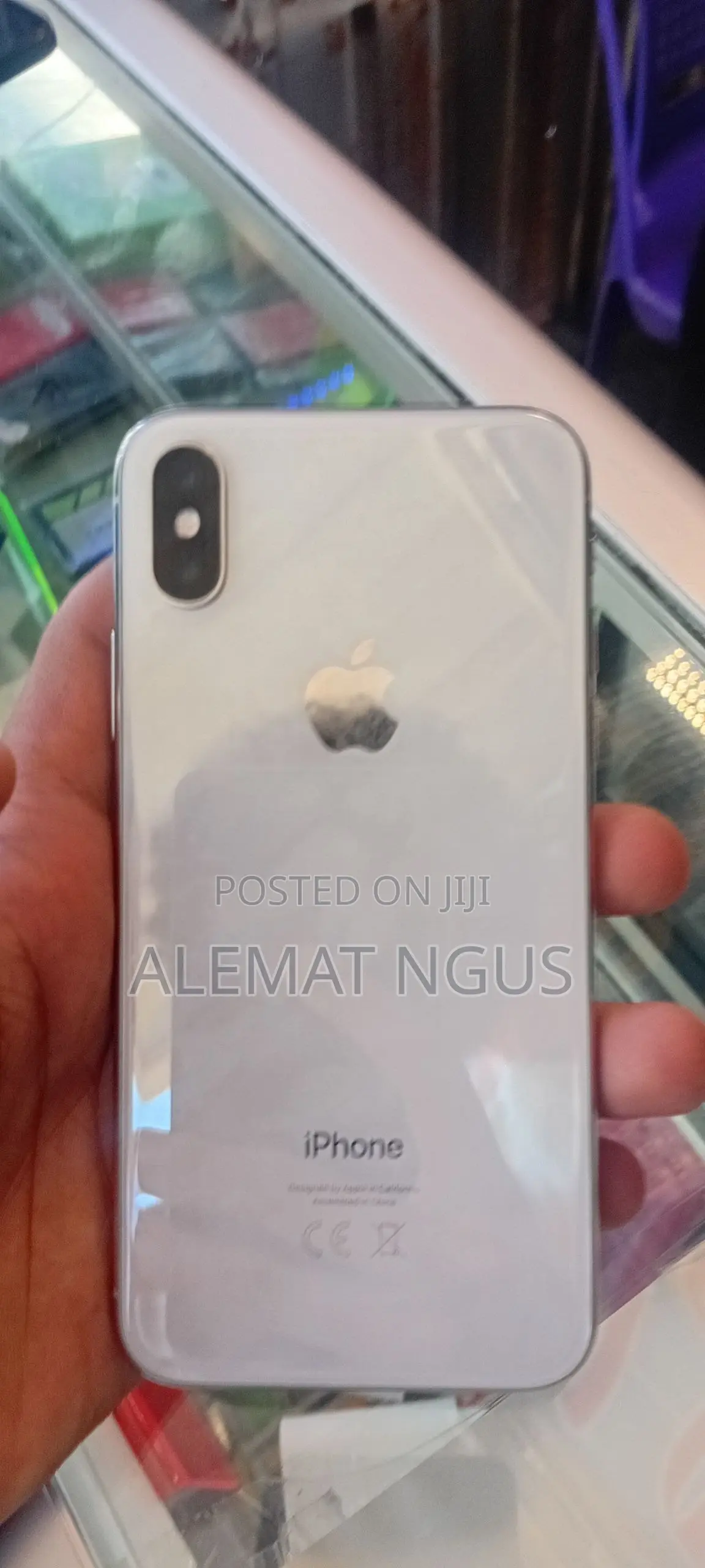 Apple iPhone X 64 GB White