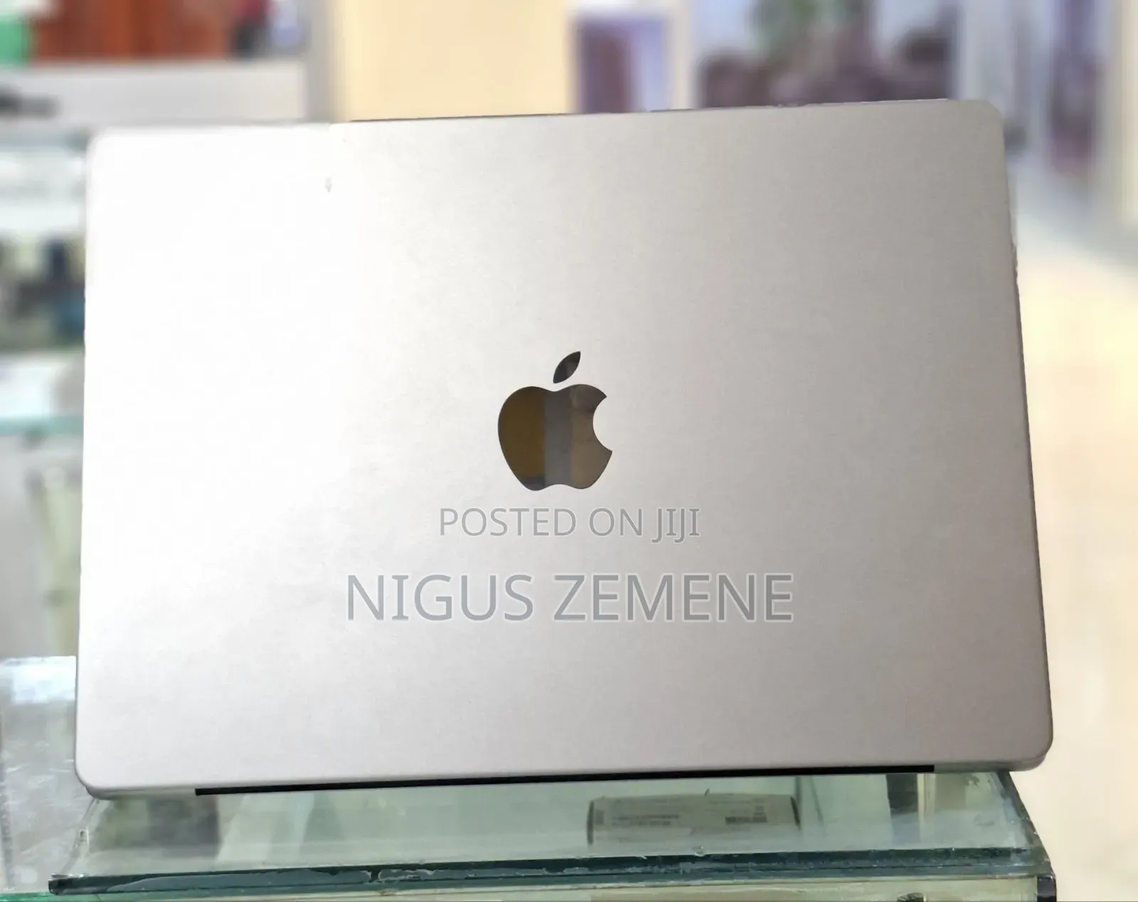 New Laptop Apple MacBook Pro 2021 M1 32GB Apple M1 Pro SSD 512GB