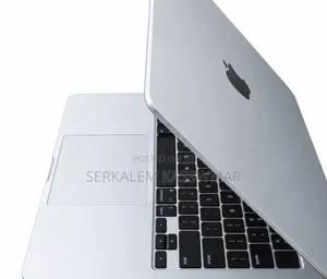 New Laptop Apple MacBook Air 2025 M4 16GB Apple M4 SSD 512GB