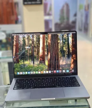New Laptop Apple MacBook Pro 2021 M1 32GB Apple M1 Pro SSD 512GB