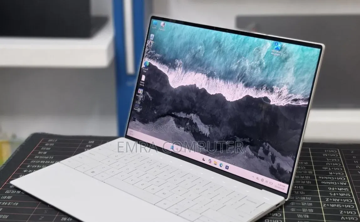New Laptop Dell XPS 13 16GB Intel Core i7 SSD 512GB