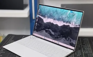 New Laptop Dell XPS 13 16GB Intel Core i7 SSD 512GB