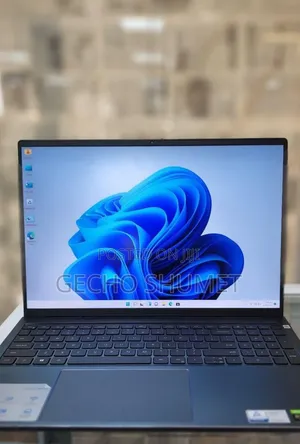New Laptop Dell Inspiron 16 7610 16GB Intel Core i7 SSD 1T