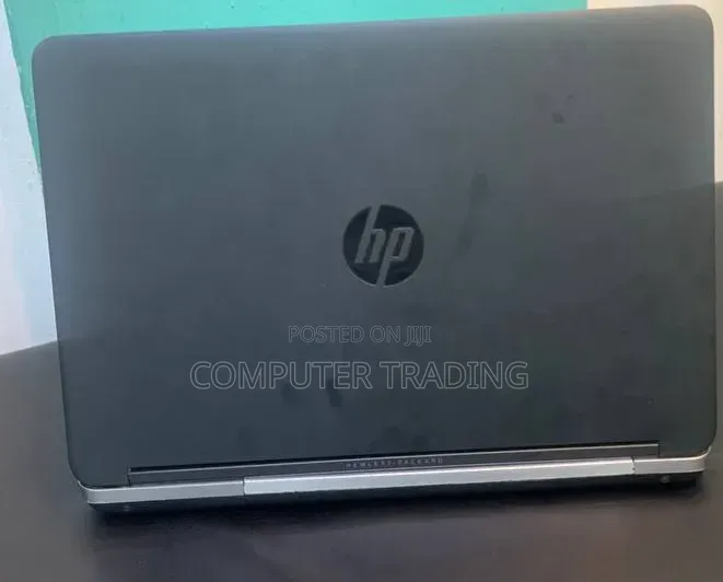 New Laptop HP EliteBook 640 G11 8GB Intel Core i5 HDD 1T