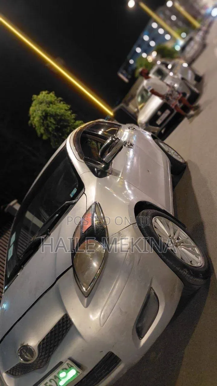 Toyota Yaris 2008 Silver
