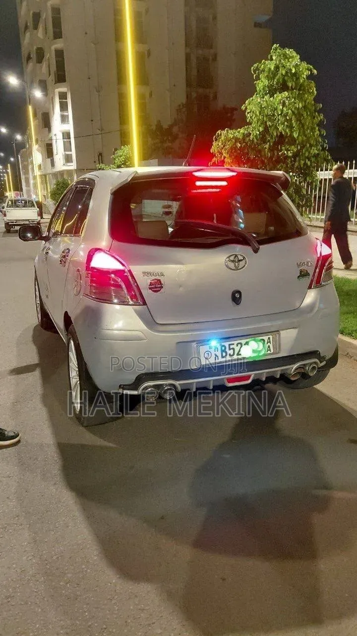 Toyota Yaris 2008 Silver