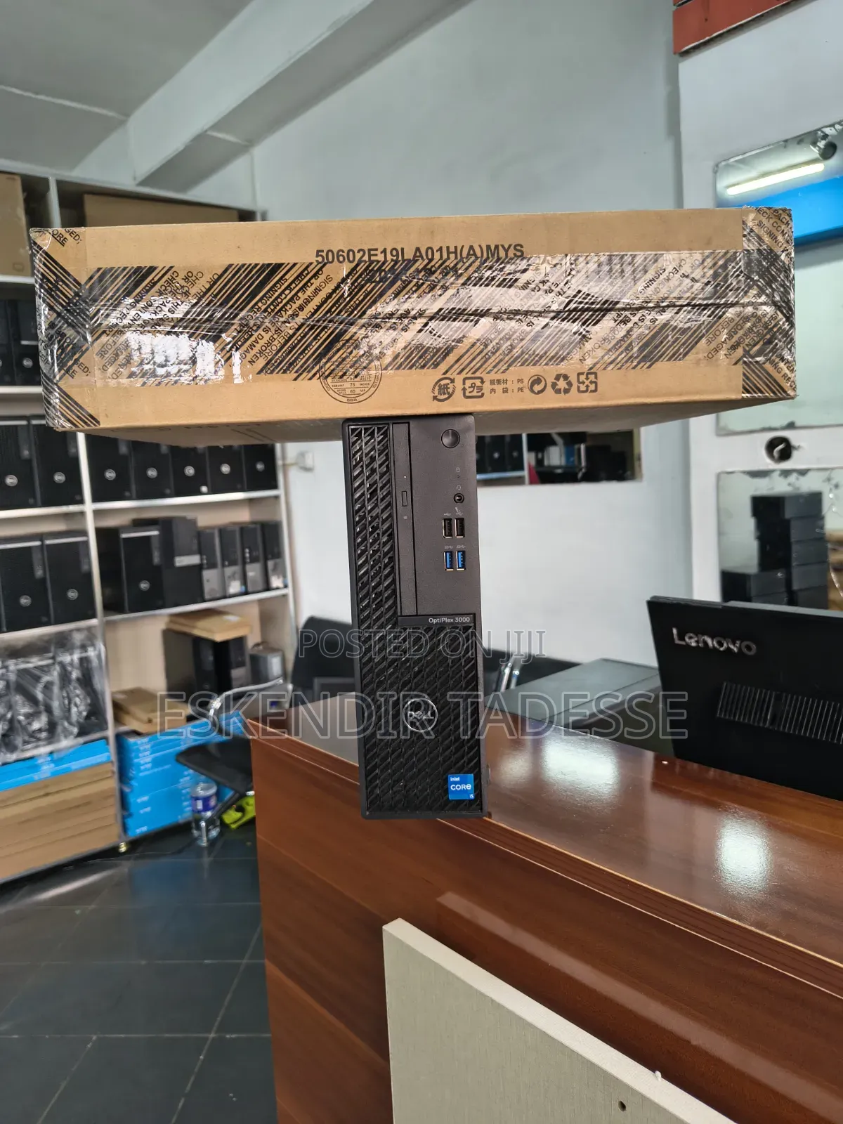 Desktop Computer Dell Optiplex 3000 MT 8GB Intel Core i5 SSD 512GB
