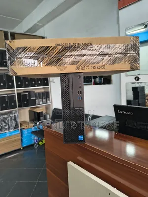 Desktop Computer Dell Optiplex 3000 MT 8GB Intel Core i5 SSD 512GB