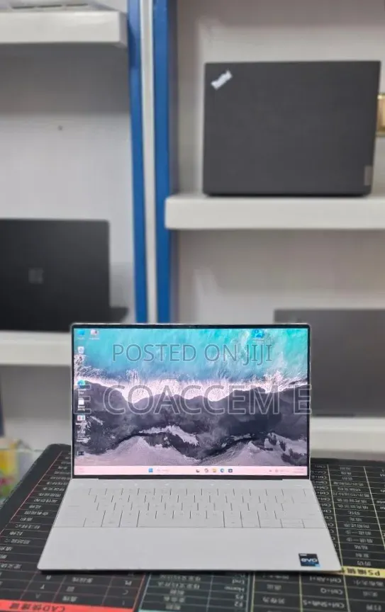New Laptop Dell XPS 13 16GB Intel Core i7 SSD 512GB