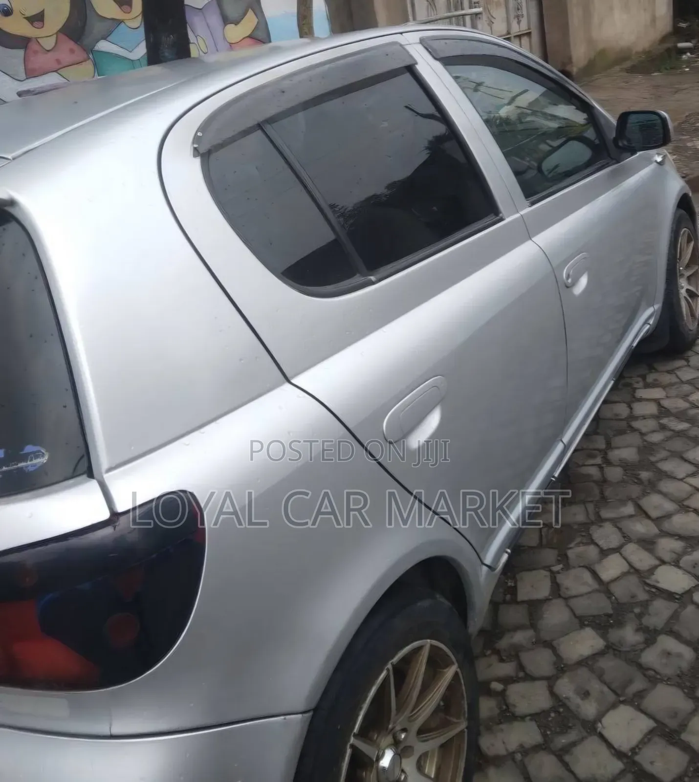 Toyota Vitz 2004 Silver