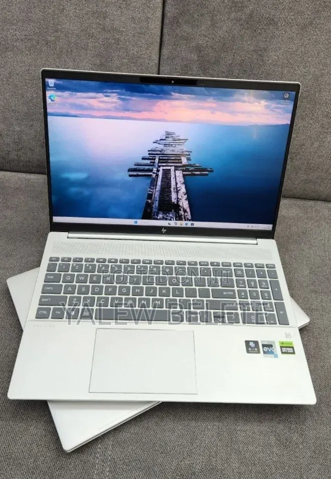 New Laptop HP Pavilion 15 16GB Intel Core i7 SSD 1T